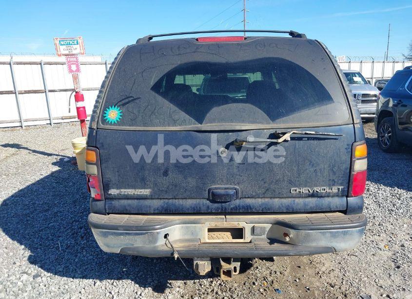 Photo 16 of 2005 Chevrolet Tahoe LT (VIN 1GNEC13T85J201856)