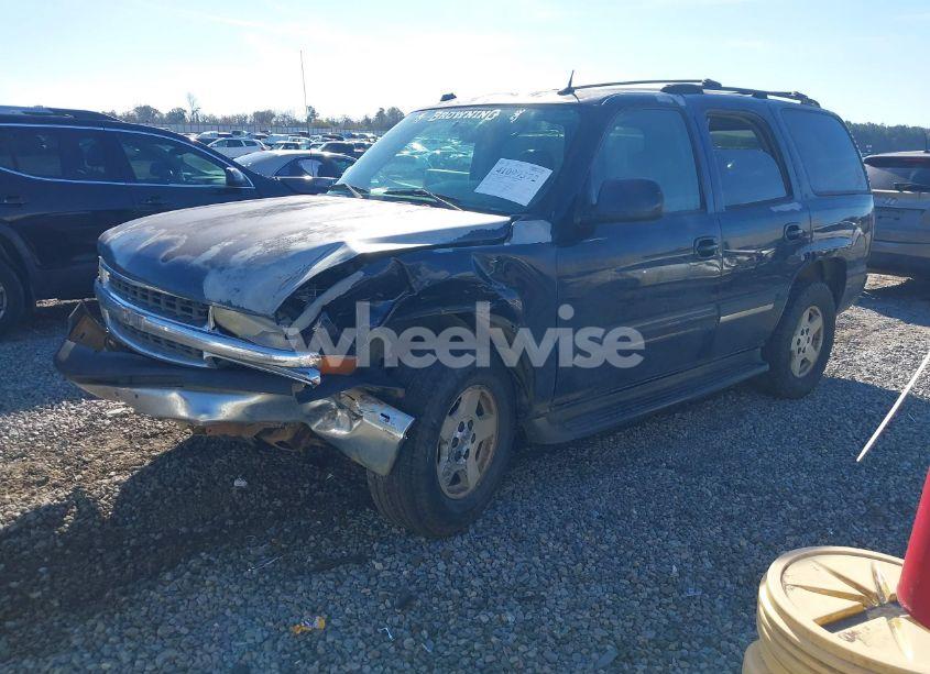 Photo 2 of 2005 Chevrolet Tahoe LT (VIN 1GNEC13T85J201856)