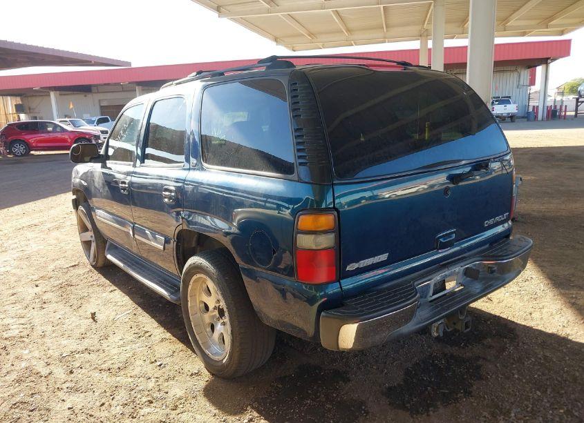 Photo 3 of 2005 Chevrolet Tahoe LT (VIN 1GNEC13T85R132636)