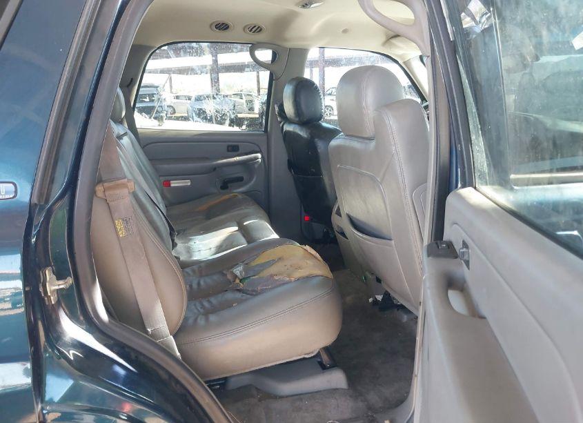 Photo 7 of 2005 Chevrolet Tahoe LT (VIN 1GNEC13T85R132636)