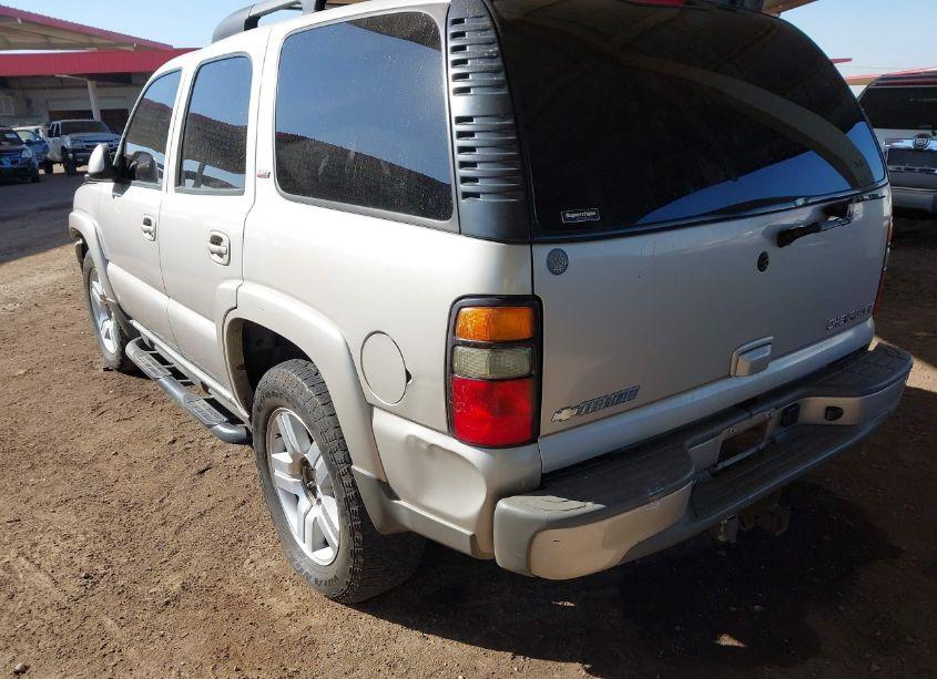 Photo 3 of 2005 Chevrolet Tahoe Z71 (VIN 1GNEC13T85R154457)