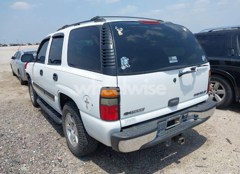 Photo 3 of 2005 Chevrolet Tahoe LS (VIN 1GNEC13T85R170559)
