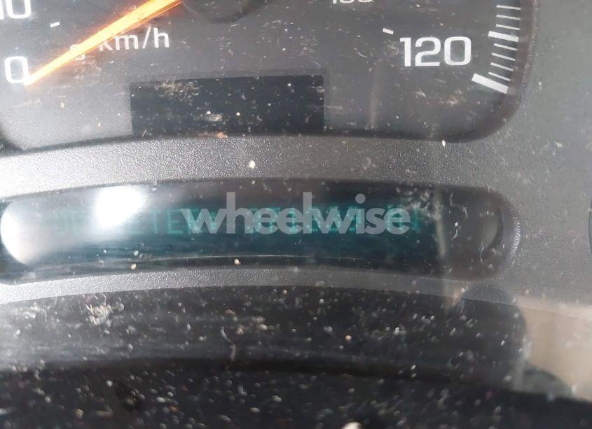 Photo 7 of 2005 Chevrolet Tahoe LT (VIN 1GNEC13T85R213569)