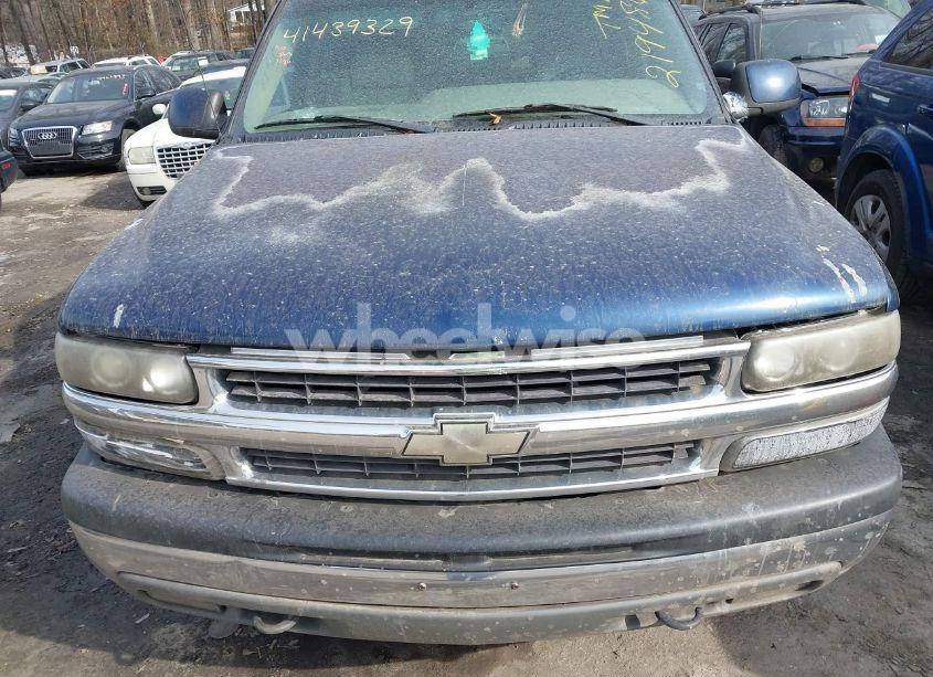 Photo 6 of 2001 Chevrolet Tahoe LT (VIN 1GNEC13T91R219486)