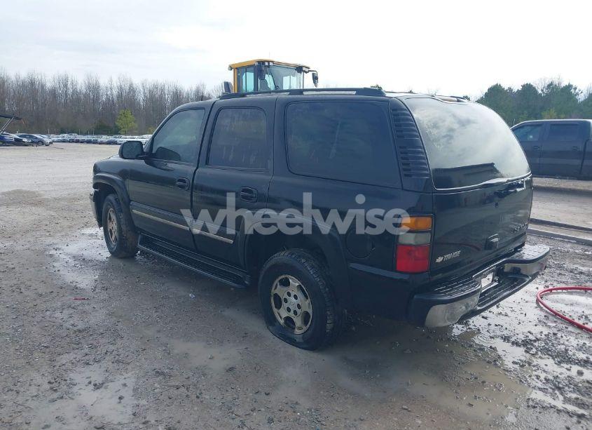 Photo 3 of 2005 Chevrolet Tahoe LS (VIN 1GNEC13T95J149136)