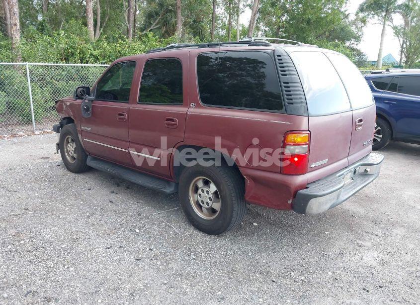 Photo 3 of 2001 Chevrolet Tahoe LT (VIN 1GNEC13TX1J205658)