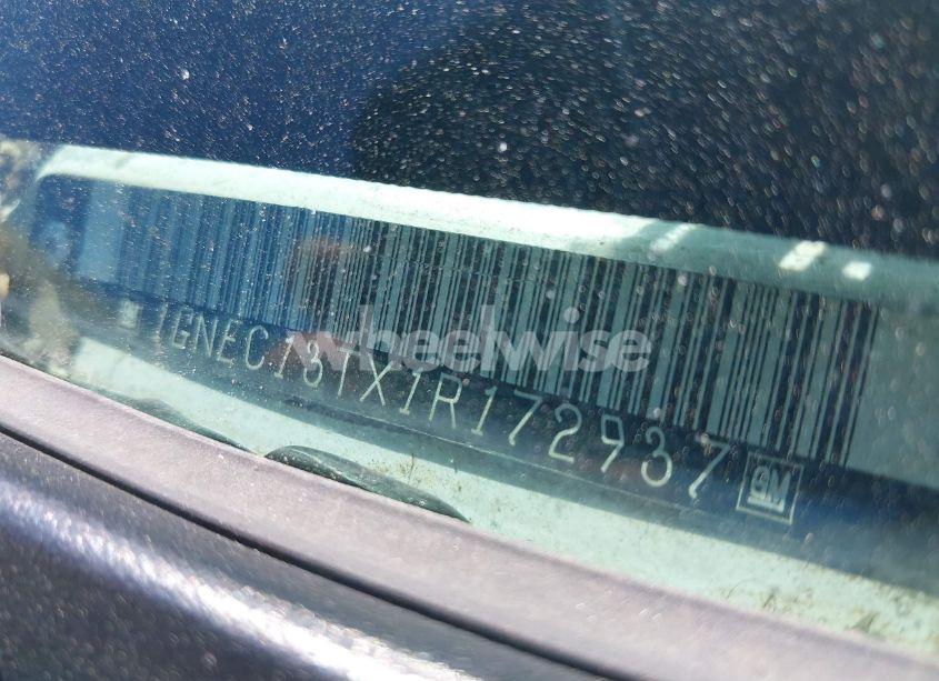 Photo 9 of 2001 Chevrolet Tahoe LS (VIN 1GNEC13TX1R172937)