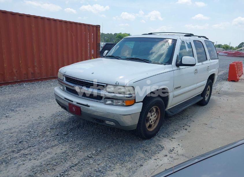 Photo 2 of 2001 Chevrolet Tahoe LT (VIN 1GNEC13TX1R202308)