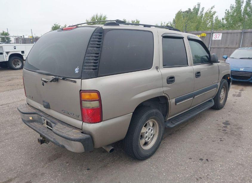 Photo 4 of 2001 Chevrolet Tahoe LS (VIN 1GNEC13TX1R204818)