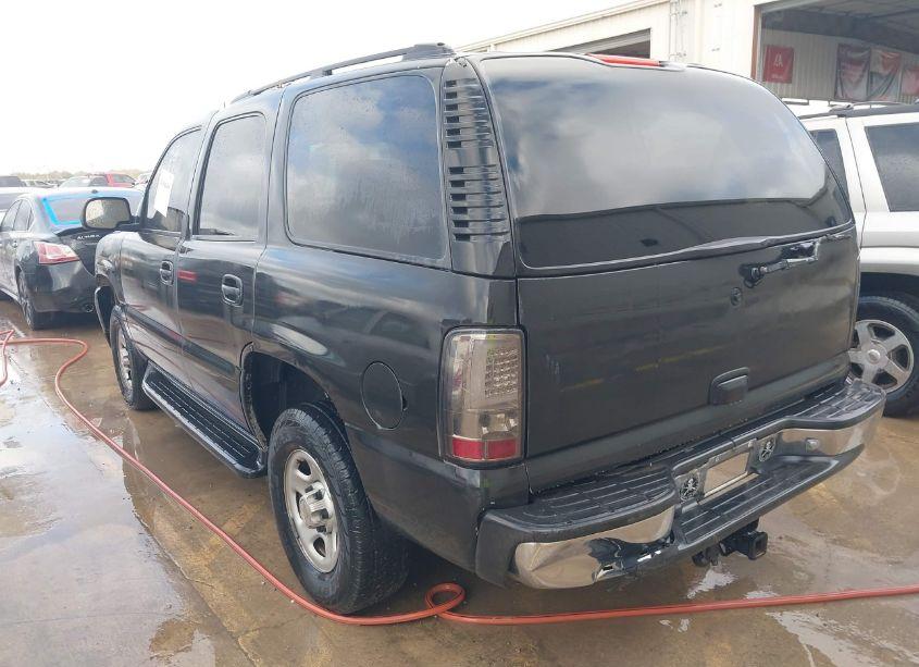Photo 3 of 2004 Chevrolet Tahoe LT (VIN 1GNEC13TX4J123806)