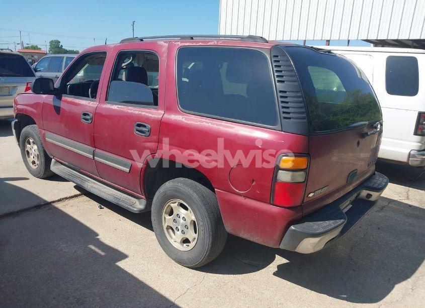 Photo 3 of 2005 Chevrolet Tahoe LS (VIN 1GNEC13TX5J210767)