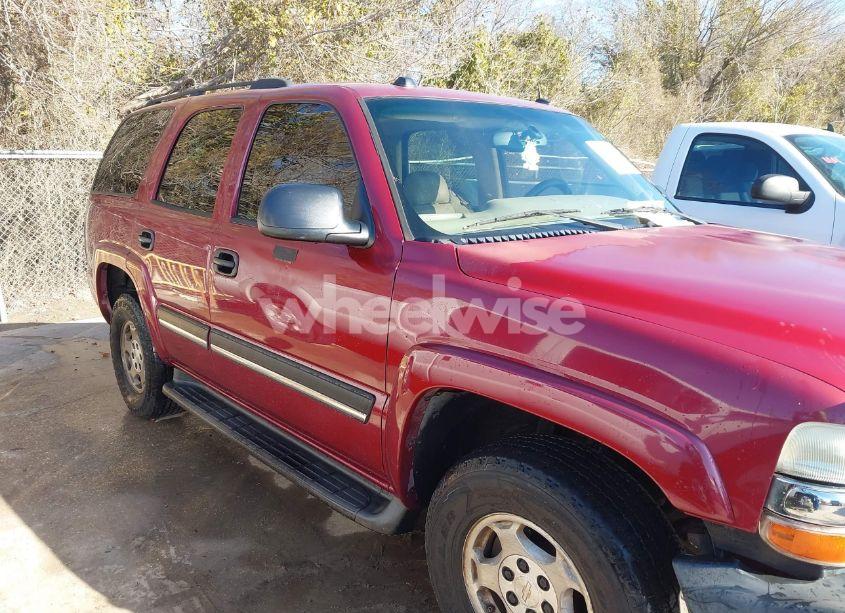 Photo 6 of 2005 Chevrolet Tahoe LS (VIN 1GNEC13TX5R133819)