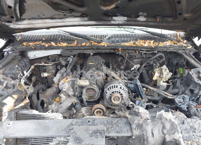 Photo 10 of 2005 Chevrolet Tahoe Z71 (VIN 1GNEC13TX5R167887)