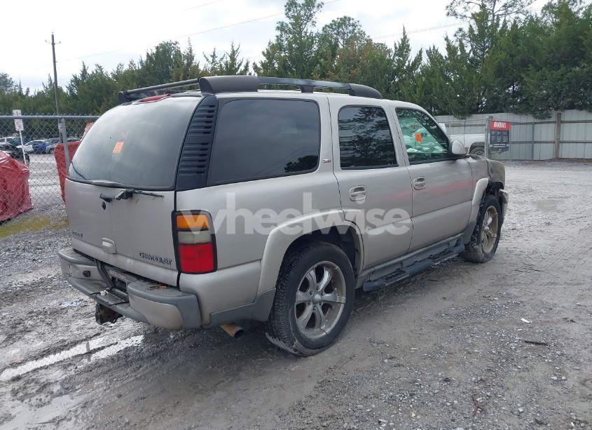 Photo 4 of 2005 Chevrolet Tahoe Z71 (VIN 1GNEC13TX5R167887)