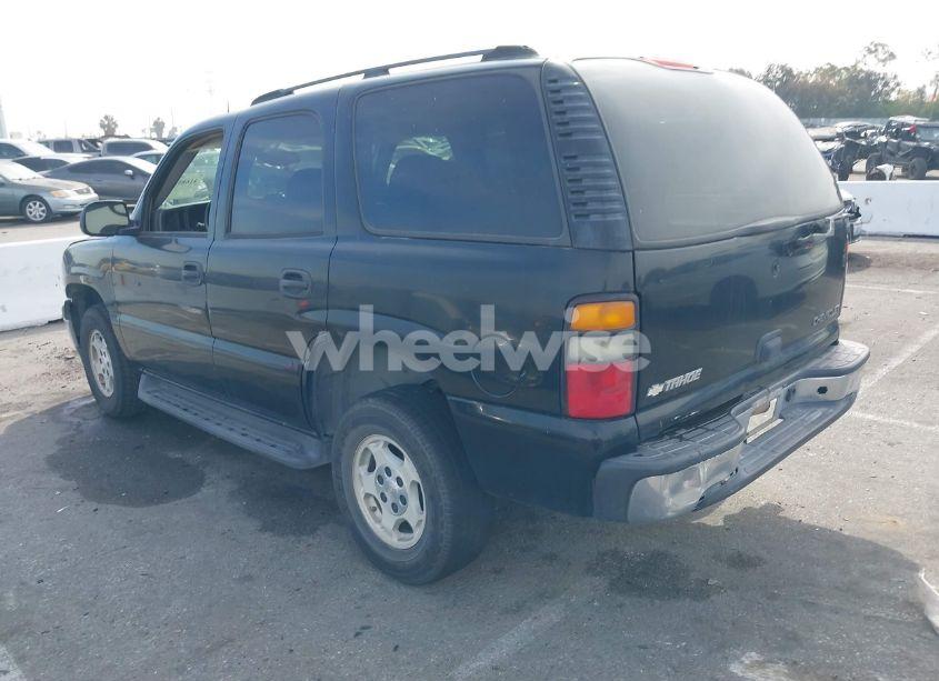 Photo 3 of 2005 Chevrolet Tahoe LS (VIN 1GNEC13TX5R212438)