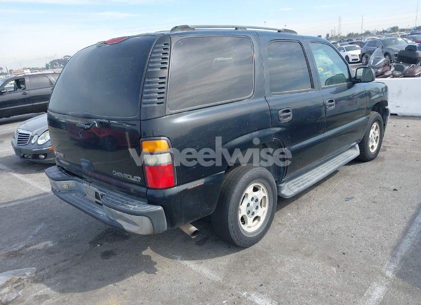 Photo 4 of 2005 Chevrolet Tahoe LS (VIN 1GNEC13TX5R212438)