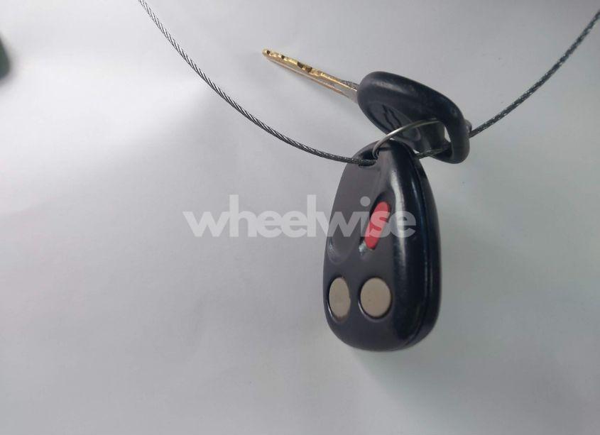 Photo 11 of 2006 Chevrolet Tahoe LS (VIN 1GNEC13TX6R105875)