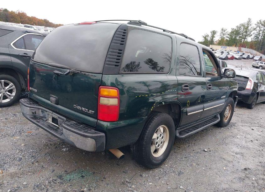 Photo 4 of 2003 Chevrolet Tahoe LS (VIN 1GNEC13V03J317244)