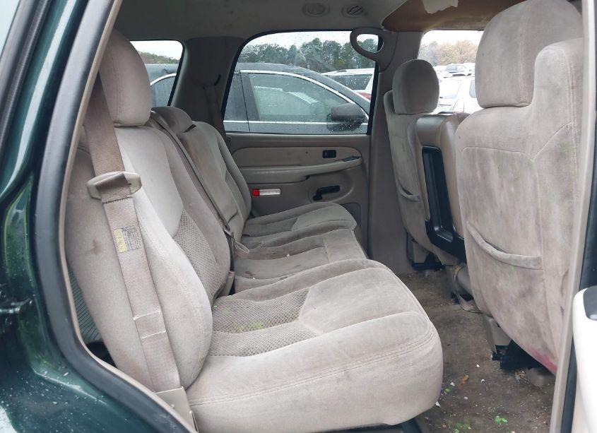 Photo 8 of 2003 Chevrolet Tahoe LS (VIN 1GNEC13V03J317244)