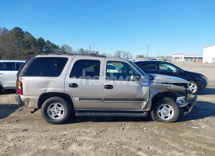 Photo 13 of 2004 Chevrolet Tahoe LS (VIN 1GNEC13V04J328116)