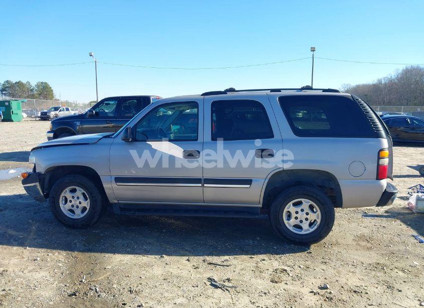 Photo 14 of 2004 Chevrolet Tahoe LS (VIN 1GNEC13V04J328116)