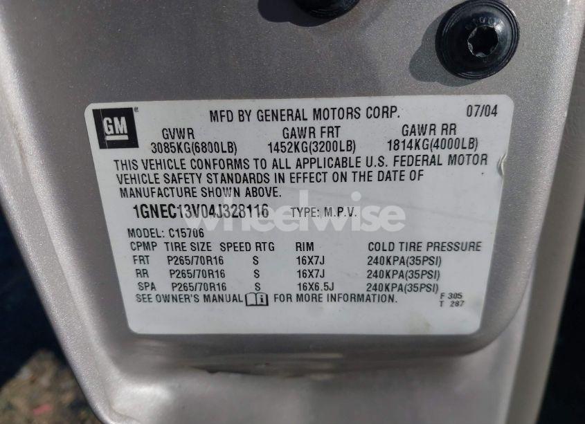 Photo 9 of 2004 Chevrolet Tahoe LS (VIN 1GNEC13V04J328116)