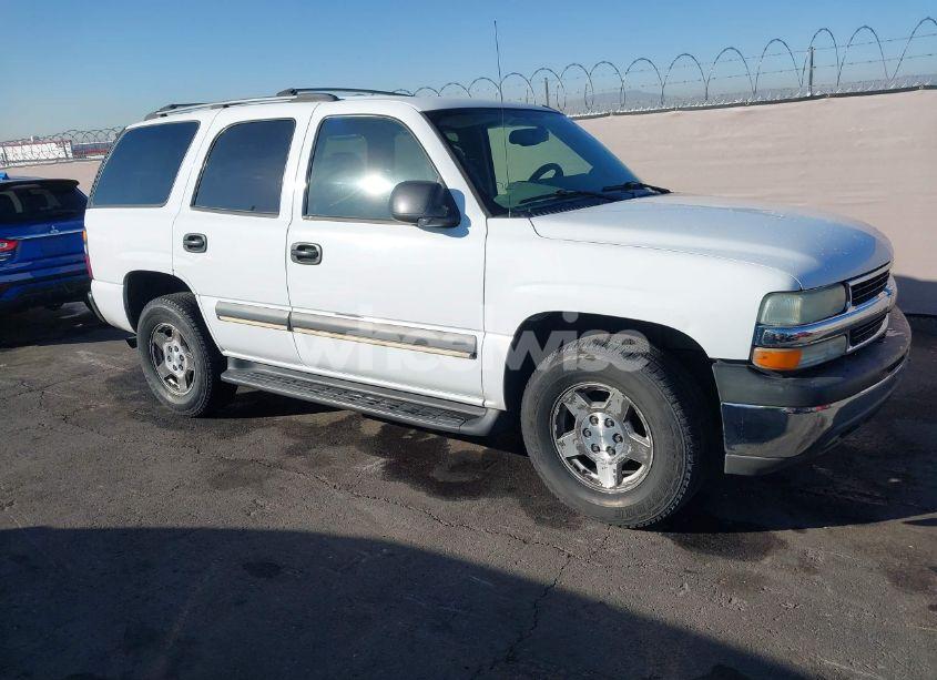 2004 Chevrolet Tahoe LS (VIN 1GNEC13V04R201965) main photo