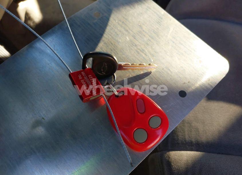 Photo 11 of 2004 Chevrolet Tahoe LS (VIN 1GNEC13V04R201965)