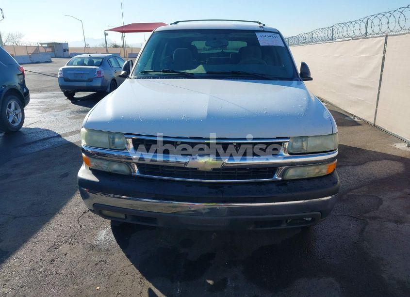 Photo 12 of 2004 Chevrolet Tahoe LS (VIN 1GNEC13V04R201965)
