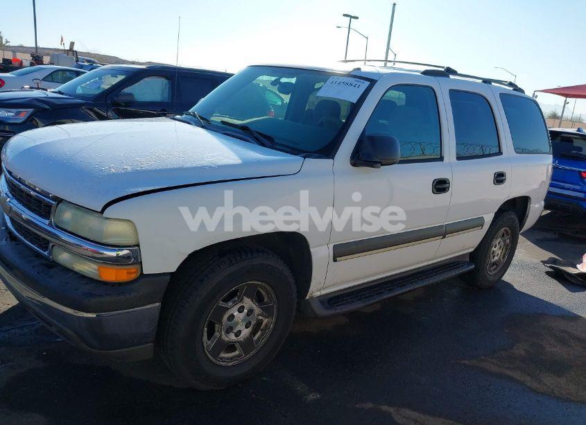 Photo 6 of 2004 Chevrolet Tahoe LS (VIN 1GNEC13V04R201965)