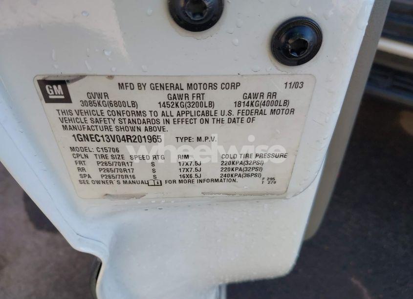 Photo 9 of 2004 Chevrolet Tahoe LS (VIN 1GNEC13V04R201965)