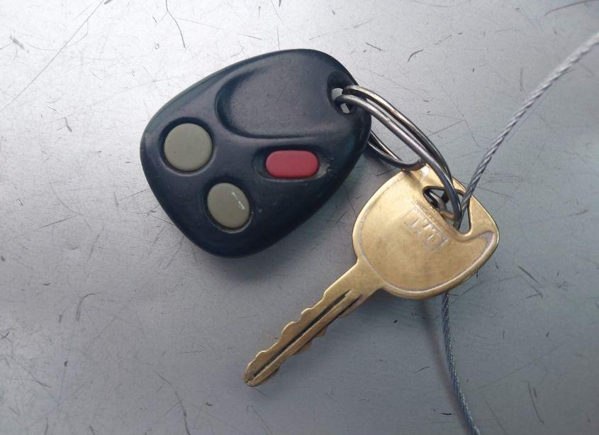 Photo 11 of 2005 Chevrolet Tahoe LS (VIN 1GNEC13V05R262542)