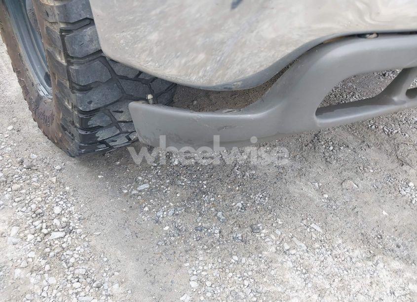 Photo 12 of 2002 Chevrolet Tahoe LS (VIN 1GNEC13V12J329045)