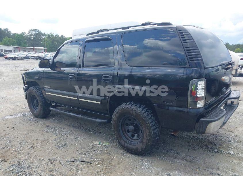 Photo 3 of 2002 Chevrolet Tahoe LS (VIN 1GNEC13V12J329045)