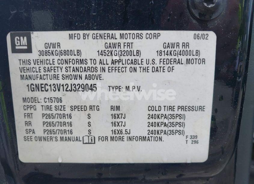 Photo 9 of 2002 Chevrolet Tahoe LS (VIN 1GNEC13V12J329045)