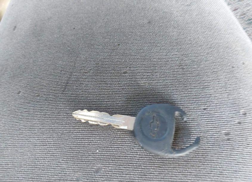 Photo 11 of 2005 Chevrolet Tahoe LS (VIN 1GNEC13V15R241828)