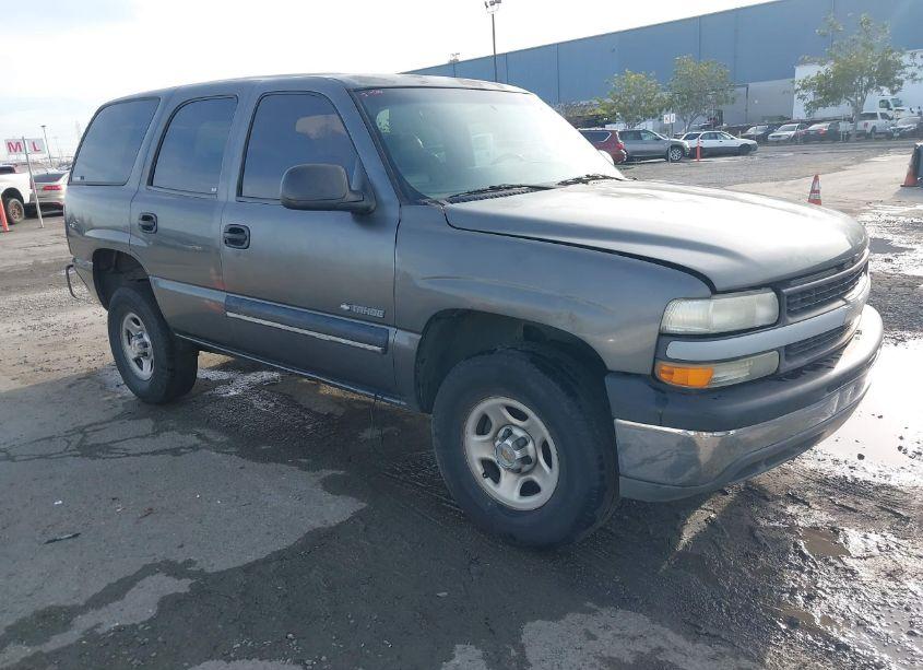 2001 Chevrolet Tahoe (VIN 1GNEC13V21J213707) main photo