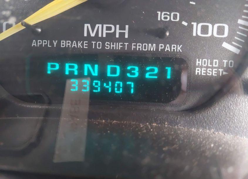 Photo 7 of 2001 Chevrolet Tahoe (VIN 1GNEC13V21J213707)