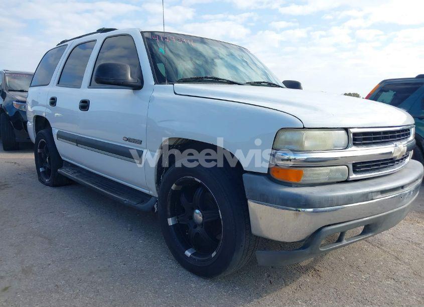 2003 Chevrolet Tahoe LS (VIN 1GNEC13V23R154291) main photo