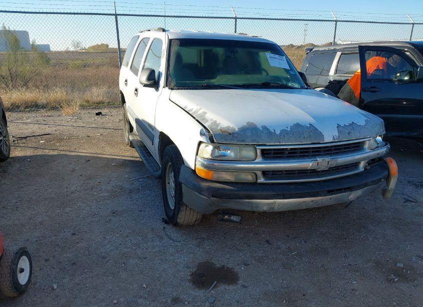 2003 Chevrolet Tahoe LS (VIN 1GNEC13V23R270283) main photo
