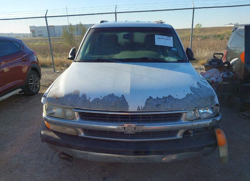 Photo 12 of 2003 Chevrolet Tahoe LS (VIN 1GNEC13V23R270283)