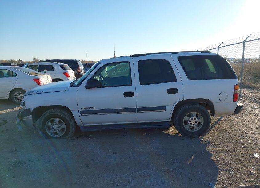 Photo 14 of 2003 Chevrolet Tahoe LS (VIN 1GNEC13V23R270283)
