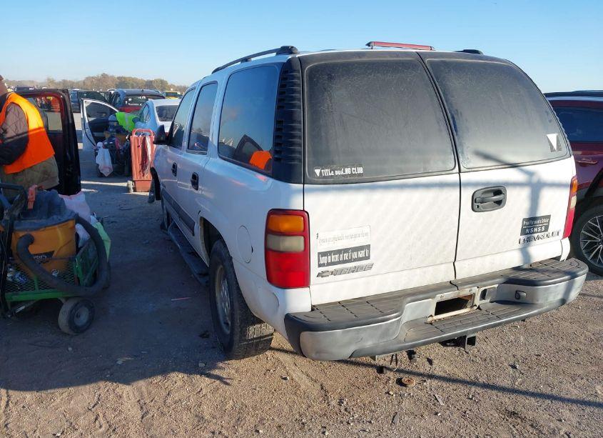 Photo 3 of 2003 Chevrolet Tahoe LS (VIN 1GNEC13V23R270283)