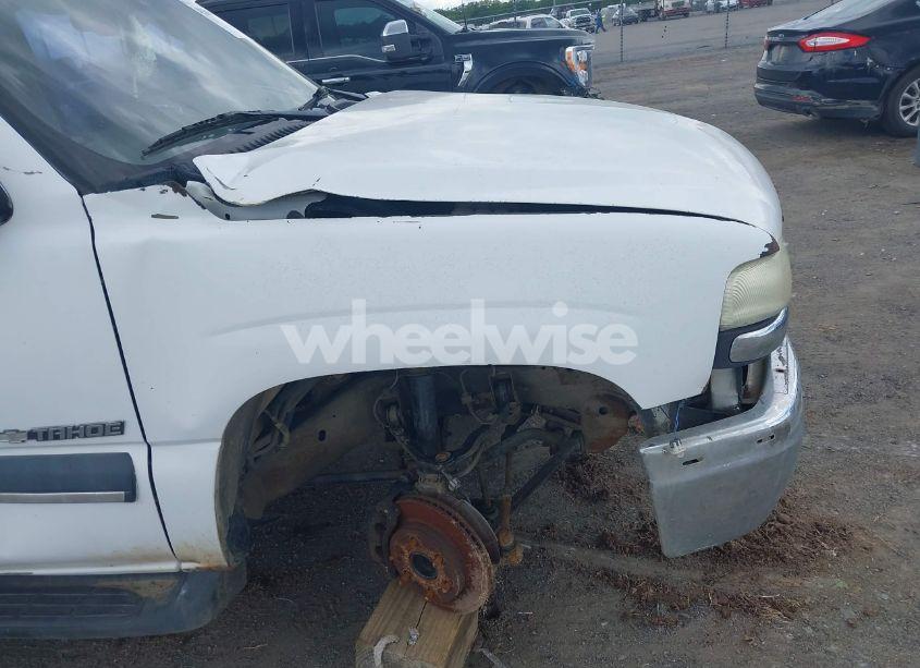 Photo 14 of 2003 Chevrolet Tahoe LS (VIN 1GNEC13V23R317327)