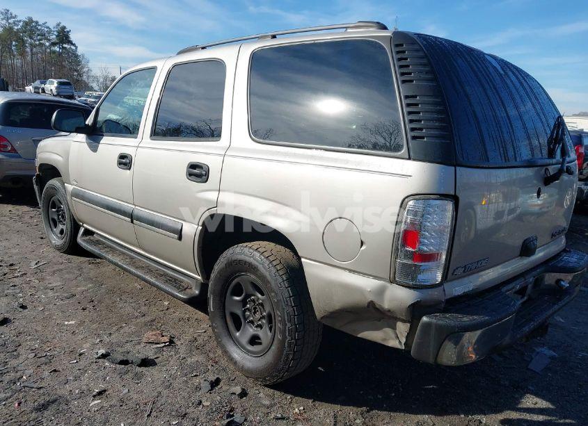 Photo 3 of 2004 Chevrolet Tahoe LS (VIN 1GNEC13V24R140604)
