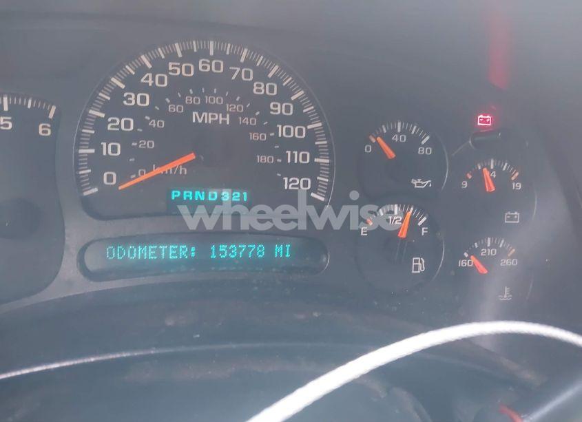 Photo 7 of 2004 Chevrolet Tahoe LS (VIN 1GNEC13V24R140604)