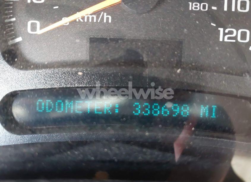 Photo 16 of 2005 Chevrolet Tahoe LS (VIN 1GNEC13V25R270657)