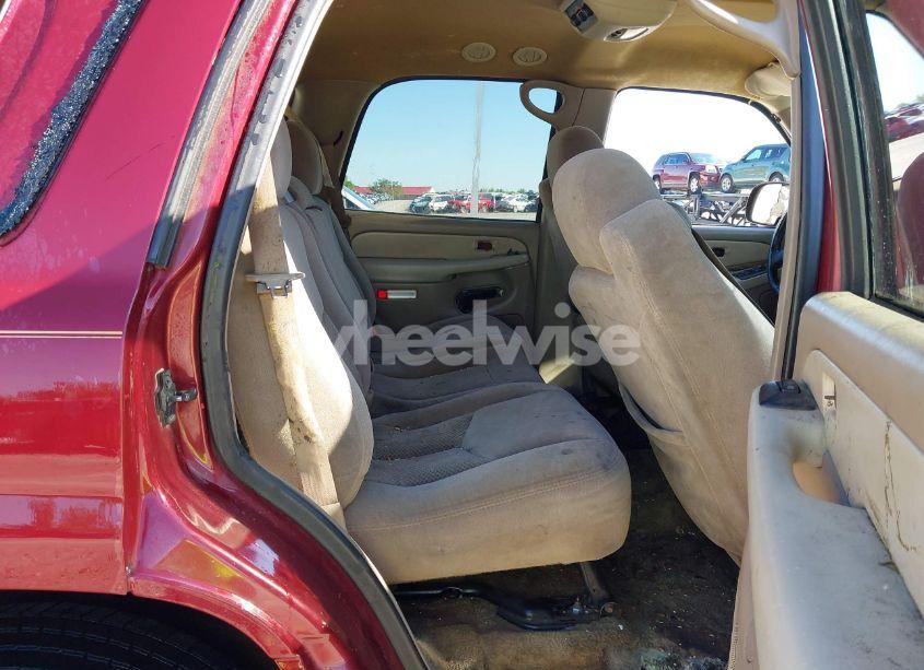 Photo 8 of 2003 Chevrolet Tahoe LS (VIN 1GNEC13V33J299581)