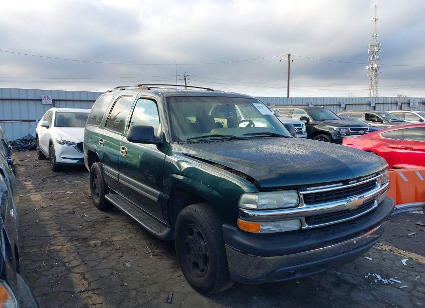 2004 Chevrolet Tahoe LS (VIN 1GNEC13V34J296648) main photo
