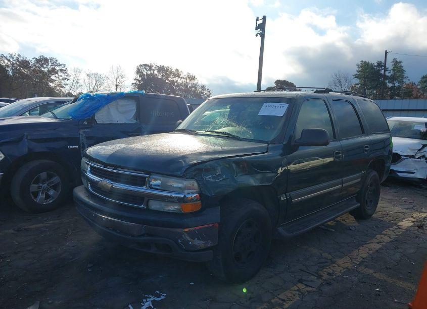 Photo 2 of 2004 Chevrolet Tahoe LS (VIN 1GNEC13V34J296648)